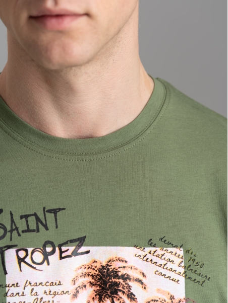 Camiseta de hombre con serigrafía "Saint Tropez