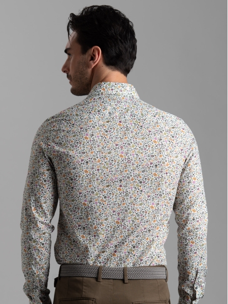 Camicia uomo floreale verde con collo semi francese