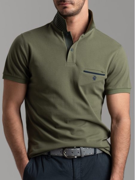 Polo uomo mezza manica con micro righe e taschino