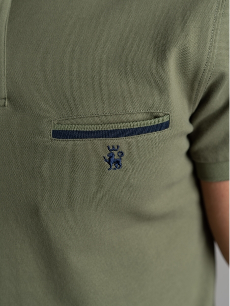Polo uomo mezza manica con micro righe e taschino