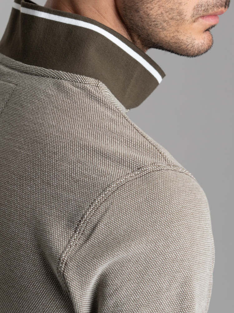 Polo de media manga para hombre en piqué de 4 hilos con efecto tricotado