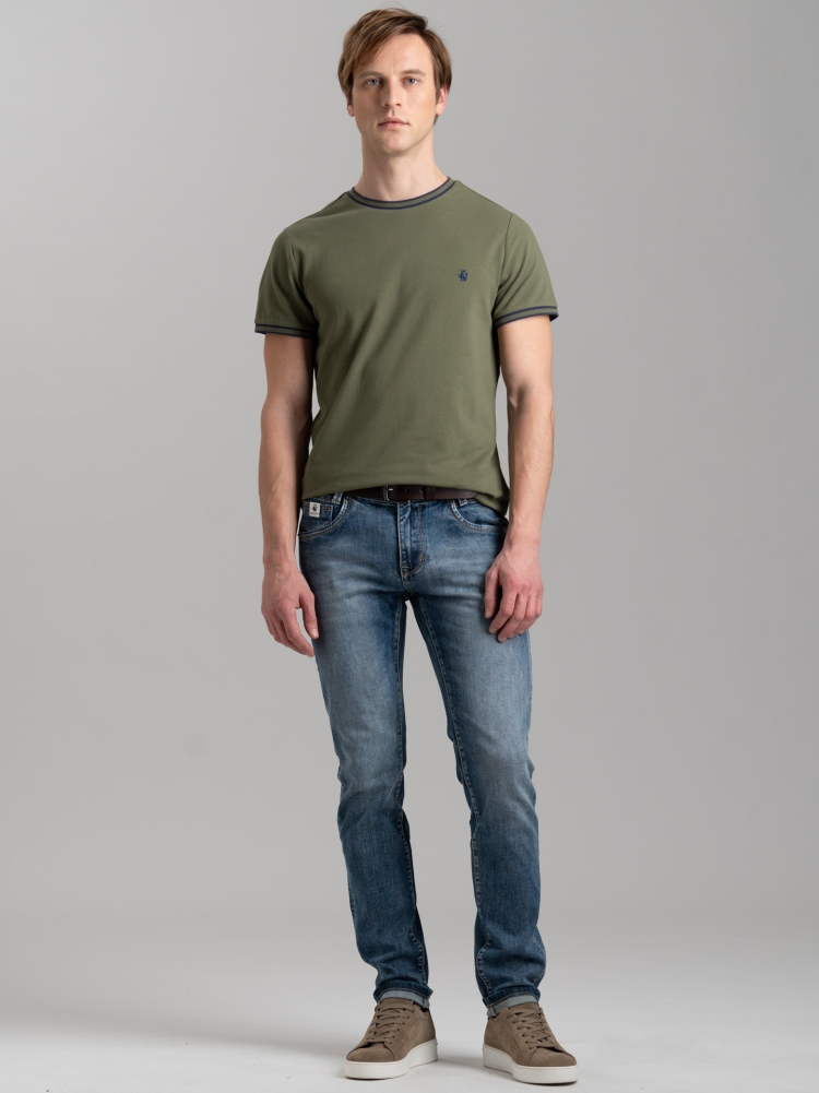 T-shirt uomo in cotone stretch con dettagli a contrasto