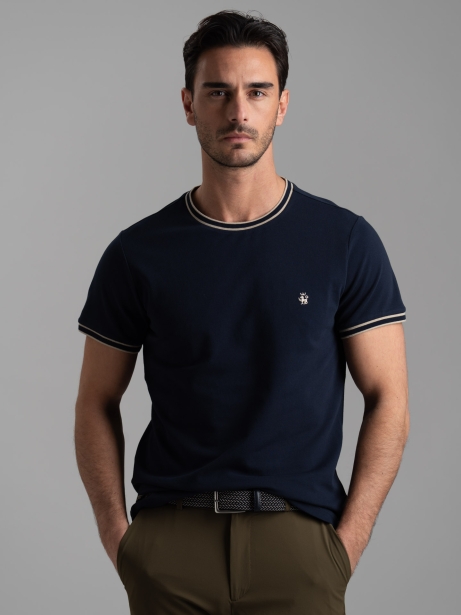 Camiseta de hombre de algodón elástico con detalles en contraste 2