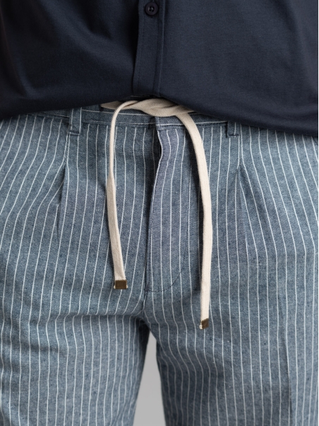 Bermuda uomo rigato blu navy in lino con coulisse