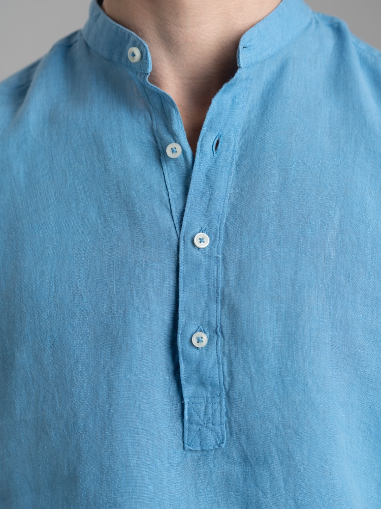Camicia polo uomo azzurra di lino a mezza manica