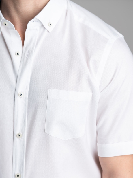 Camicia uomo a mezza manica con collo button down 2