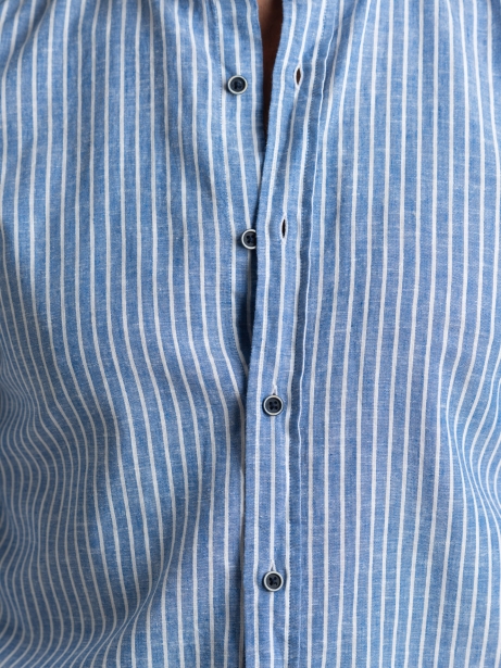 Camicia uomo misto lino rigata azzurra con collo coreano 2
