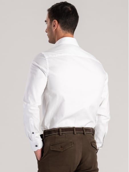 Camisa azul de espiga para hombre con cuello semidesplegado