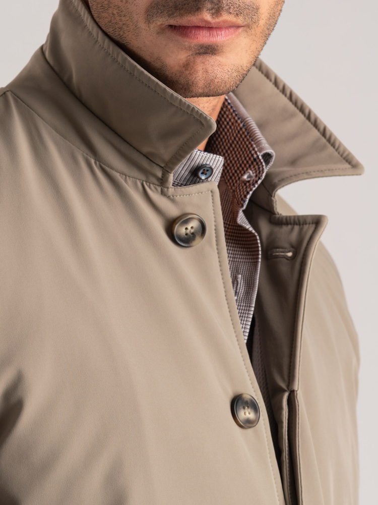 Spolverino uomo in twill tecnico con abbottonatura coperta Invidia 1973