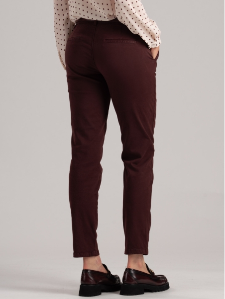 Pantalón chino de mujer en gabardina de algodón de tacto cálido