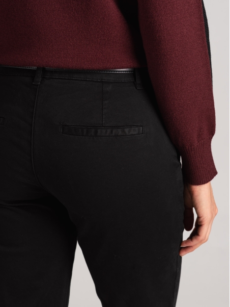 Pantalón chino de mujer en gabardina de algodón de tacto cálido