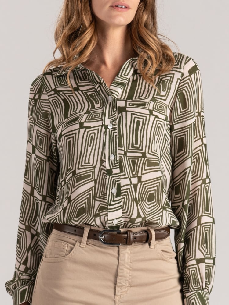 Camicia donna fantasia realizzata in doppia georgette