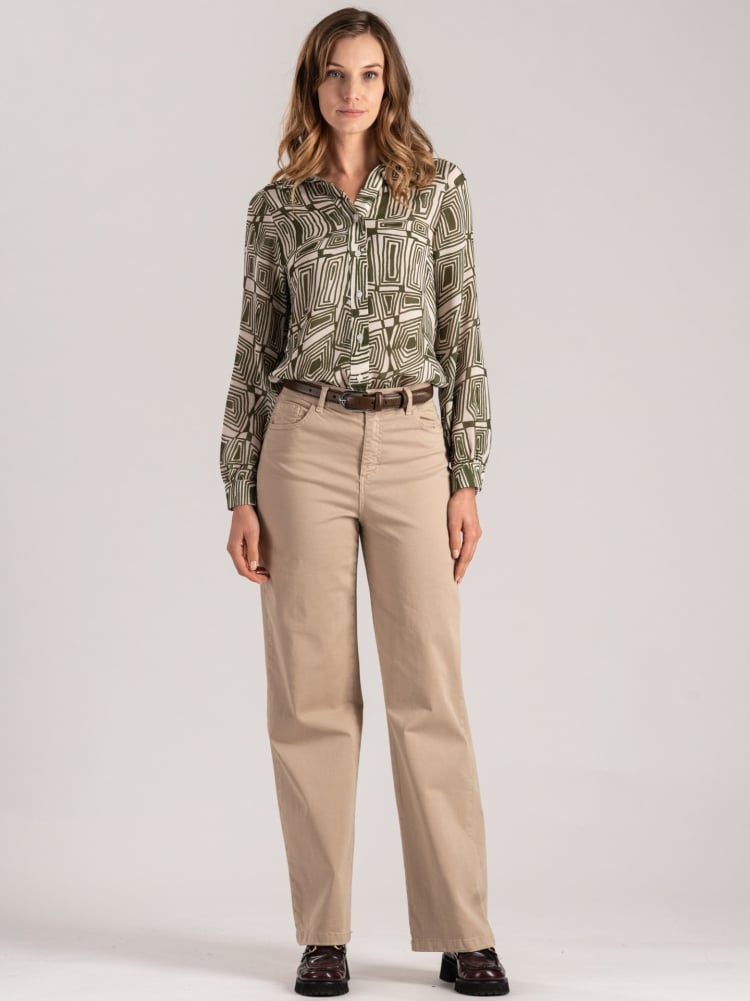 Camisa de fantasía para mujer confeccionada en georgette doble