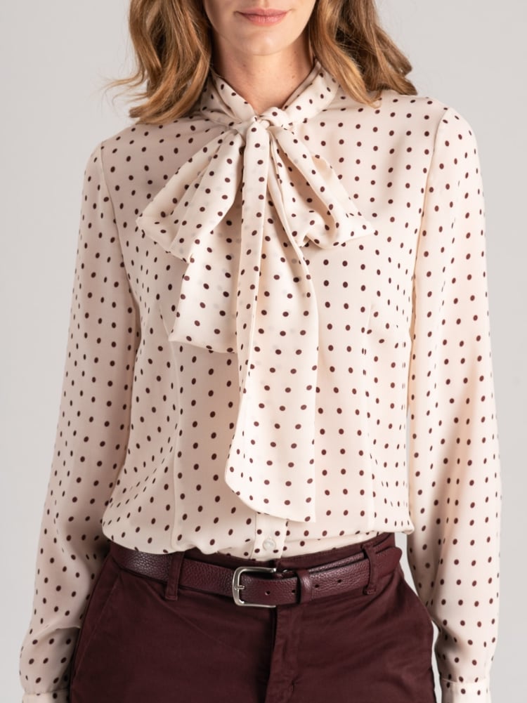 Camisa de mujer de georgette a lunares con lazo