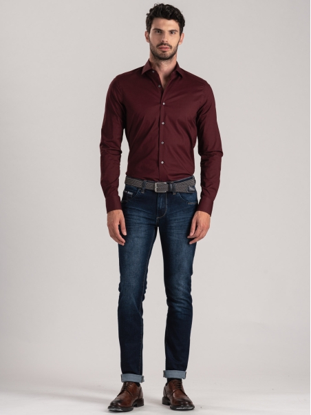 Camisa de popelina stretch burdeos para hombre