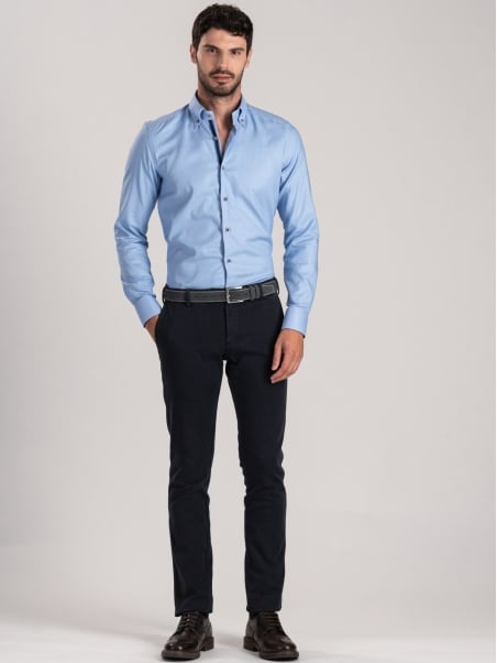 Camisa abotonada microarmada azul claro para hombre
