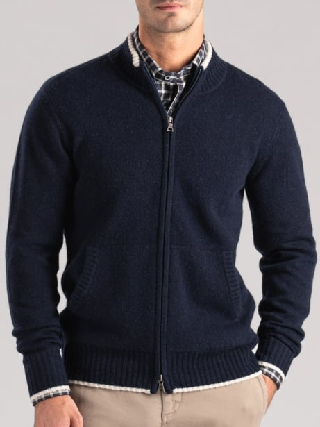 Chaqueta de hombre con cremallera entera y contrastes