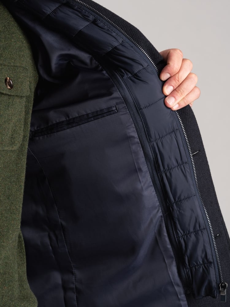 Abrigo de hombre con peto desmontable