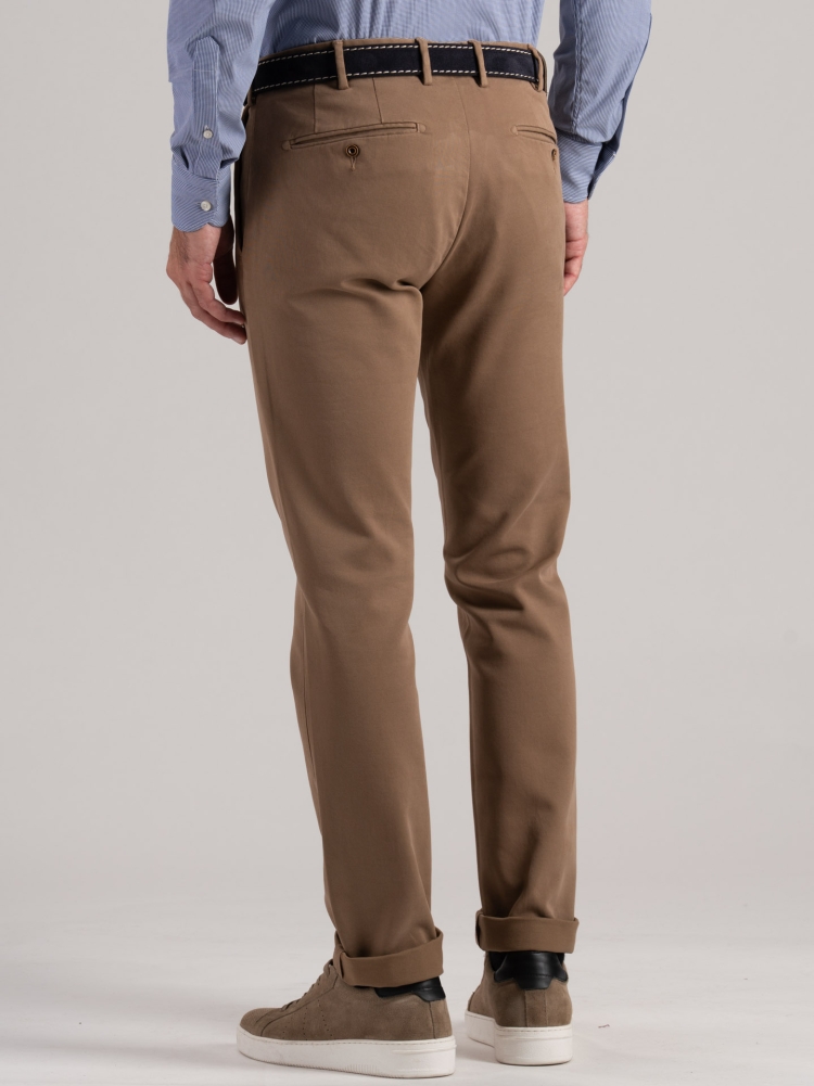 Pantalones chinos de hombre en tricotina mano caliente