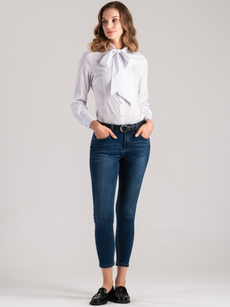 Camisa de mujer con cuello lazo y puño camisero Invidia 1973