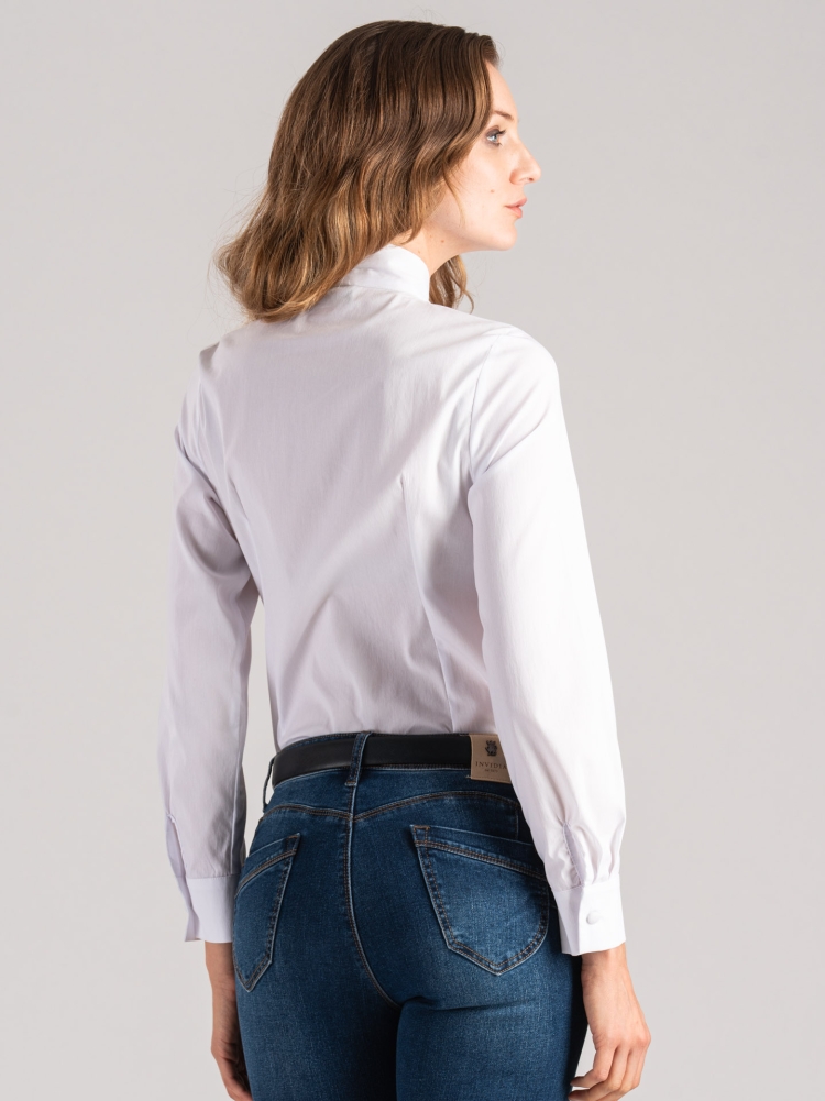 Camisa de mujer con cuello lazo y puño camisero Invidia 1973