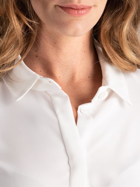 Camisa clásica de mujer con pliegues Invidia 1973 2