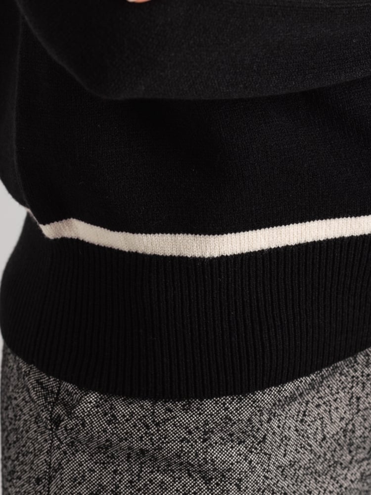 Jersey de mujer de cuello alto con contrastes Invidia 1973