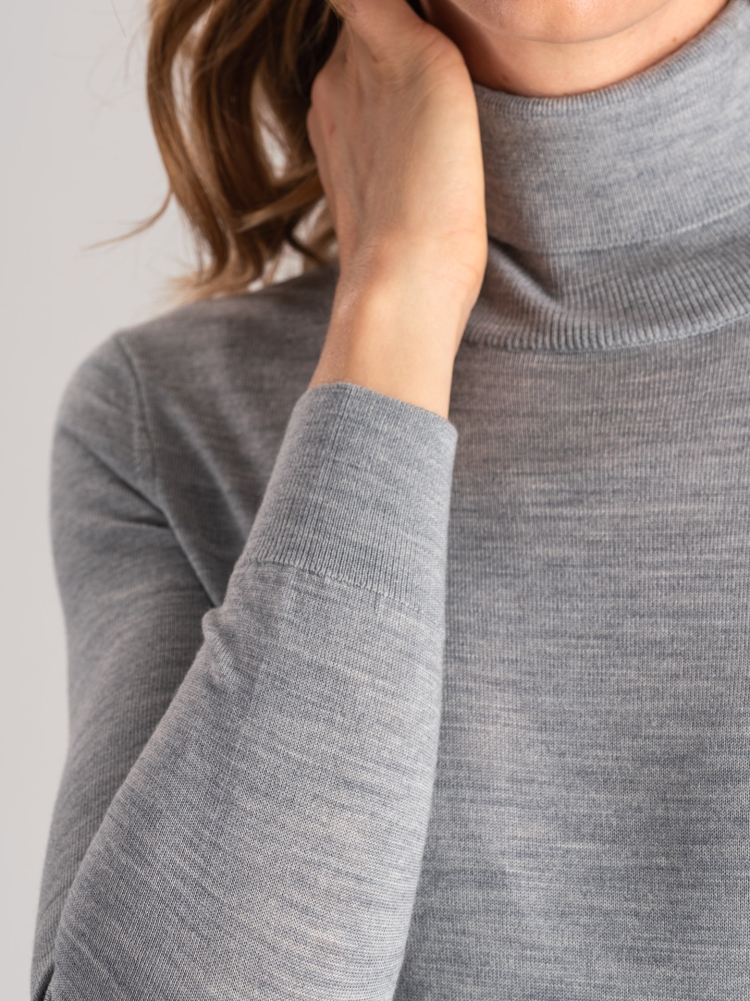 Cuello alto de mujer 100% merino extrafino