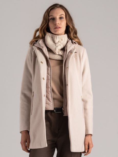 Abrigo de mujer con peto desmontable
