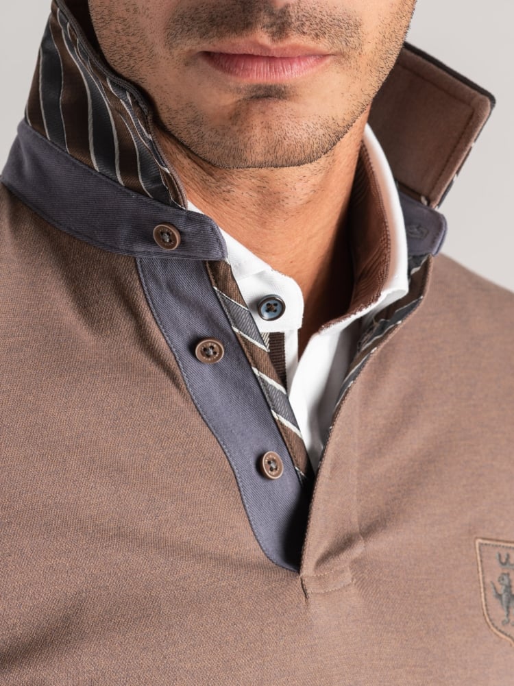 Polo de piqué técnico para hombre con detalles refinados