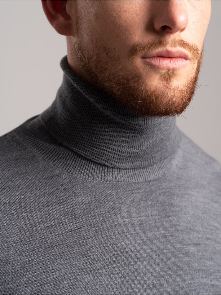 Jersey de cuello alto de lana merina para hombre | Invidia desde 1973