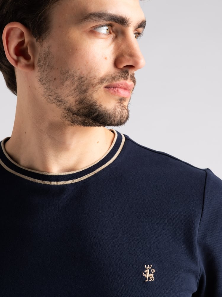 T-shirt uomo in cotone stretch con rib rigati
