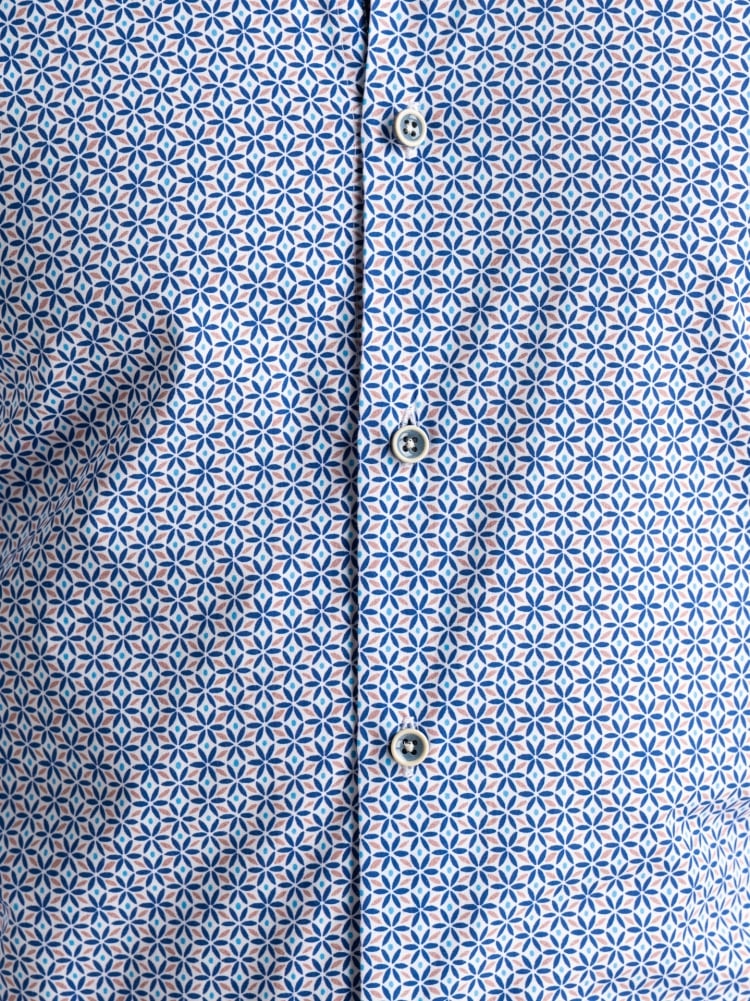Camicia uomo in popeline stampa geometrica blu button down