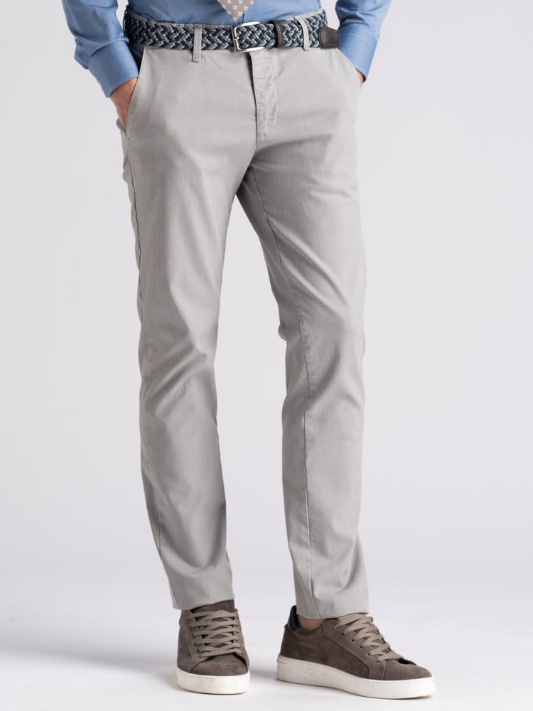 Pantalone uomo chino micro disegno sovratinto
