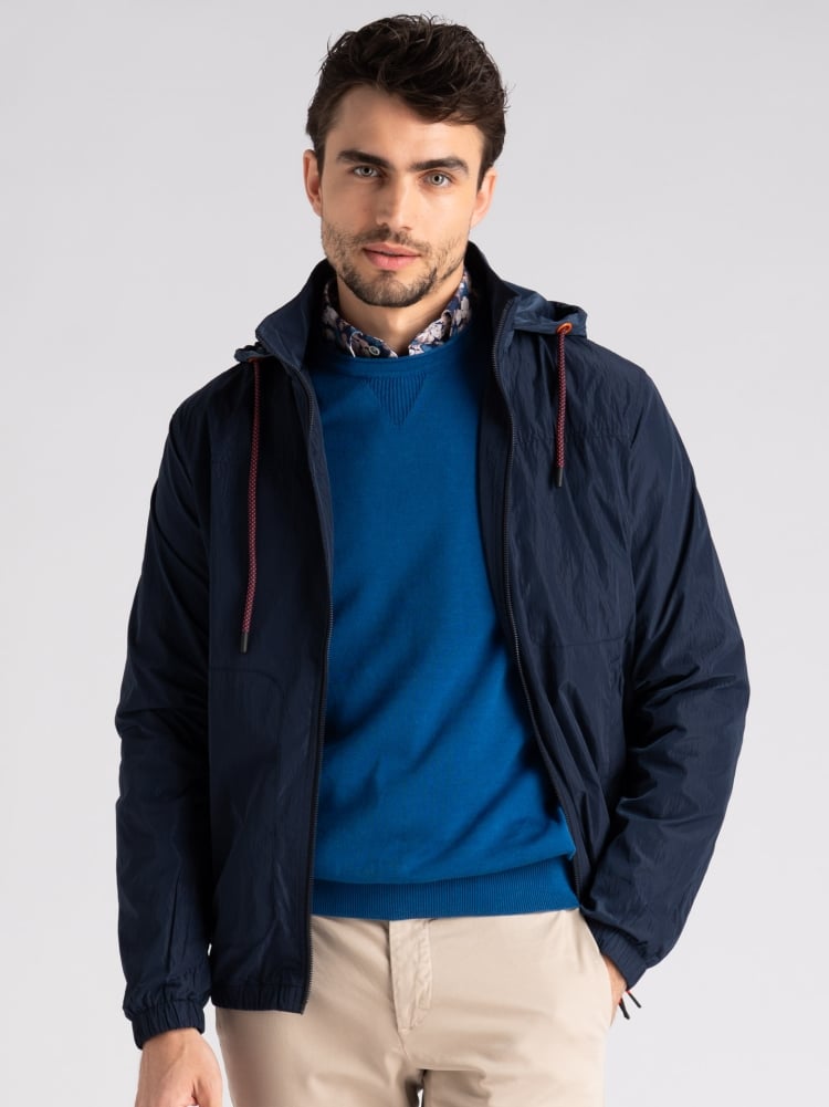 Giubbino uomo con cappuccio in tessuto crinkle