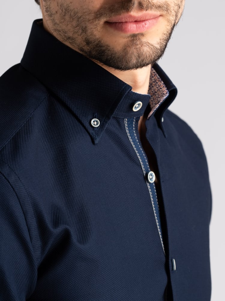 Camicia uomo in cotone operato blu scuro button down Invidia 1973