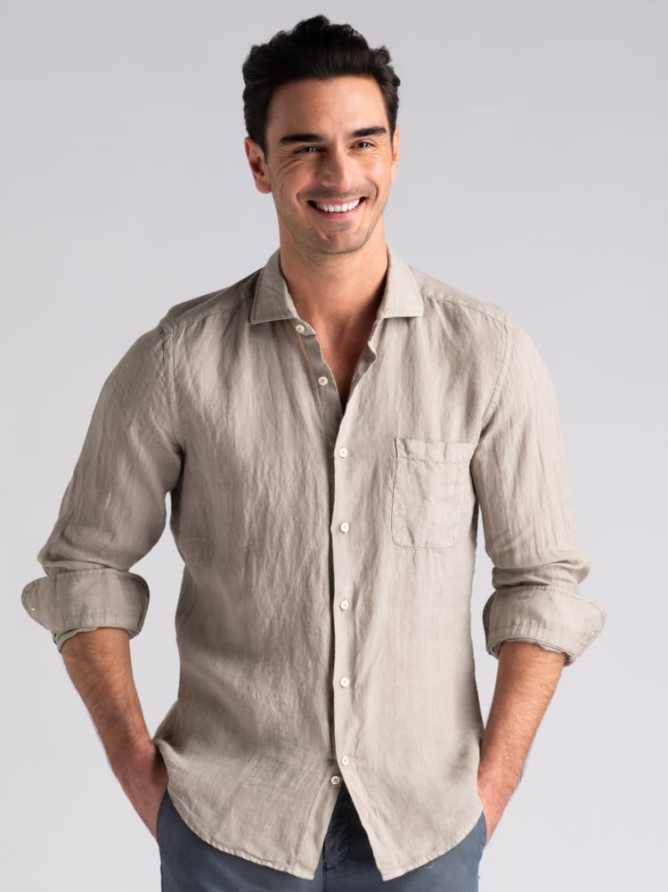 Camicia uomo sabbia in lino con collo coreano e tasca Invidia 1973