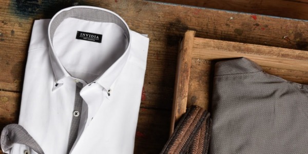 Button down: come si porta la camicia coi bottoni sul collo?